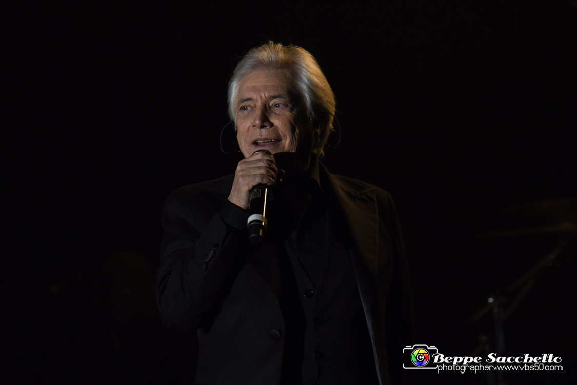 VBS_6737 - Concerto Nino D'Angelo - Il poeta che non sa parlare.jpg